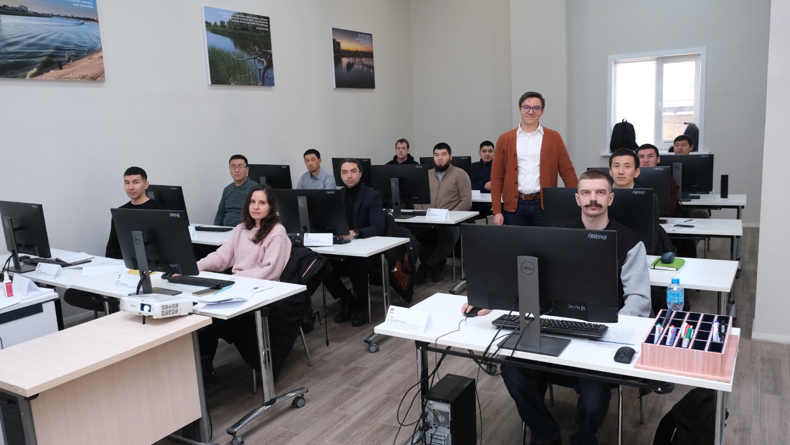 АМӨЗ мамандары технологиялық процестерді модельдеу бағдарламасын меңгеруді жалғастыруда