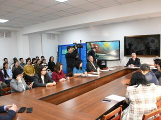 Конституциялық реформаның тарихи мәніне талдау жасалды