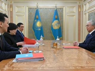 Конституциялық комиссия Мемлекет басшысына жаңа Конституцияның қорытынды жобасын ұсынды