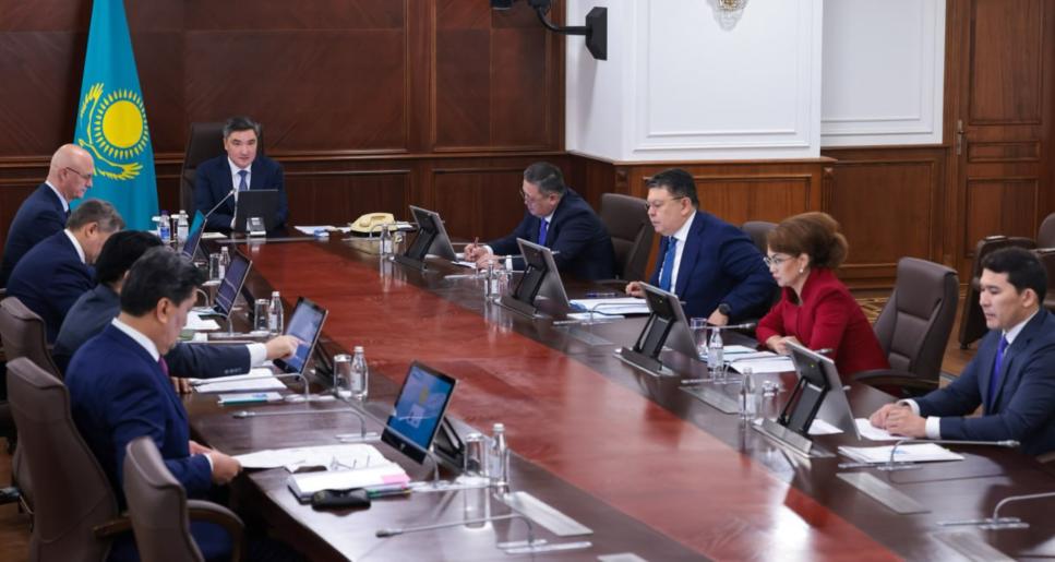 Олжас Бектенов: Президенттің «Таза Қазақстан» бастамасы экологиялық мәдениетті, туған жерімізге деген жанашырлық сезімді қалыптастырады