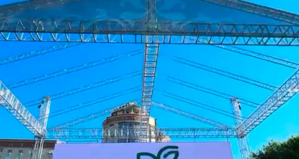 Таза Қазақстан: сенбілік жергілікті өнерпаздардың концертімен басталды