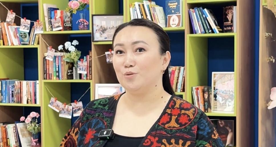 Atyrau Creative Hub-та “Ozge lep” кітап клубы интерактивті кездесу өткізуде